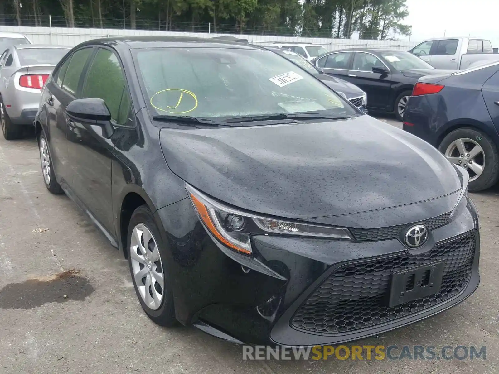 1 Photograph of a damaged car JTDEPRAE7LJ050974 TOYOTA COROLLA 2020