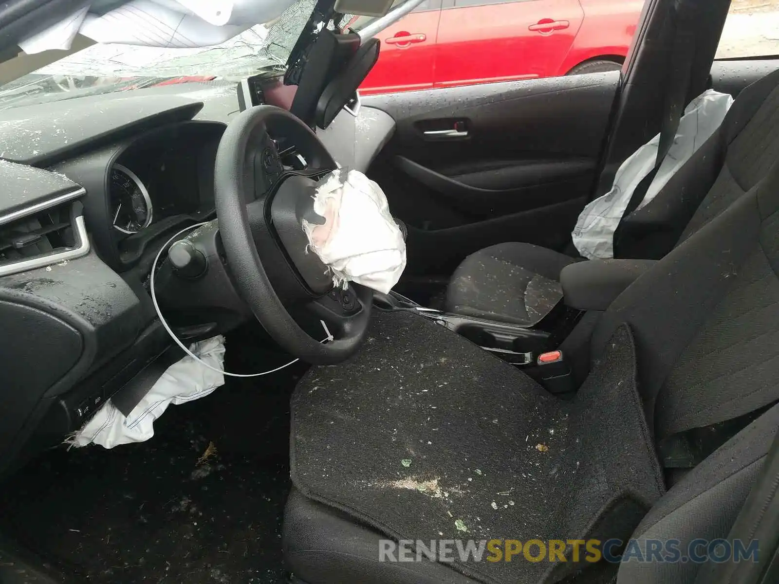 5 Photograph of a damaged car JTDEPRAE7LJ051509 TOYOTA COROLLA 2020