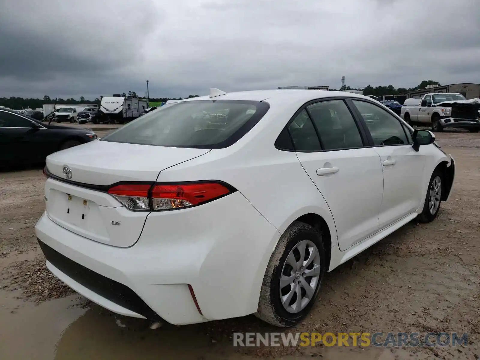 4 Photograph of a damaged car JTDEPRAE7LJ052143 TOYOTA COROLLA 2020