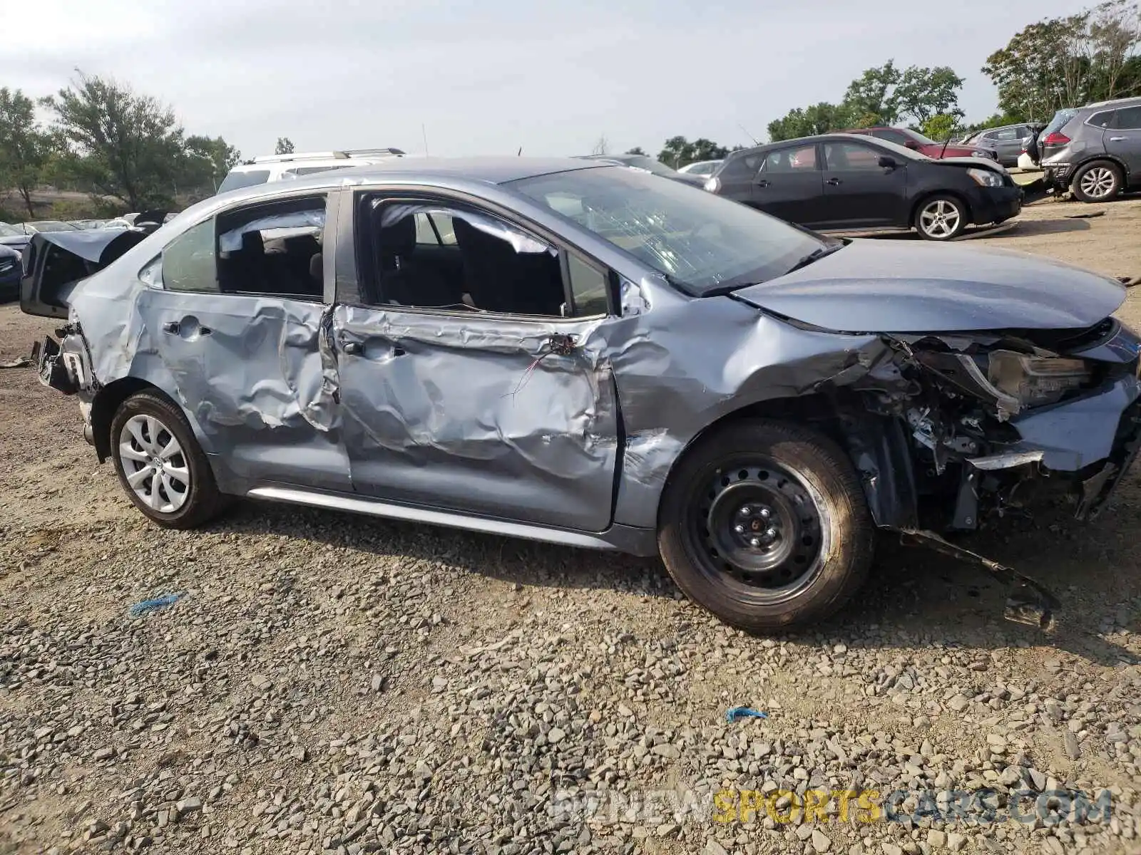 9 Photograph of a damaged car JTDEPRAE7LJ055107 TOYOTA COROLLA 2020