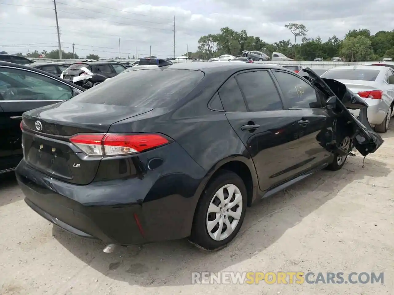 4 Photograph of a damaged car JTDEPRAE7LJ055429 TOYOTA COROLLA 2020