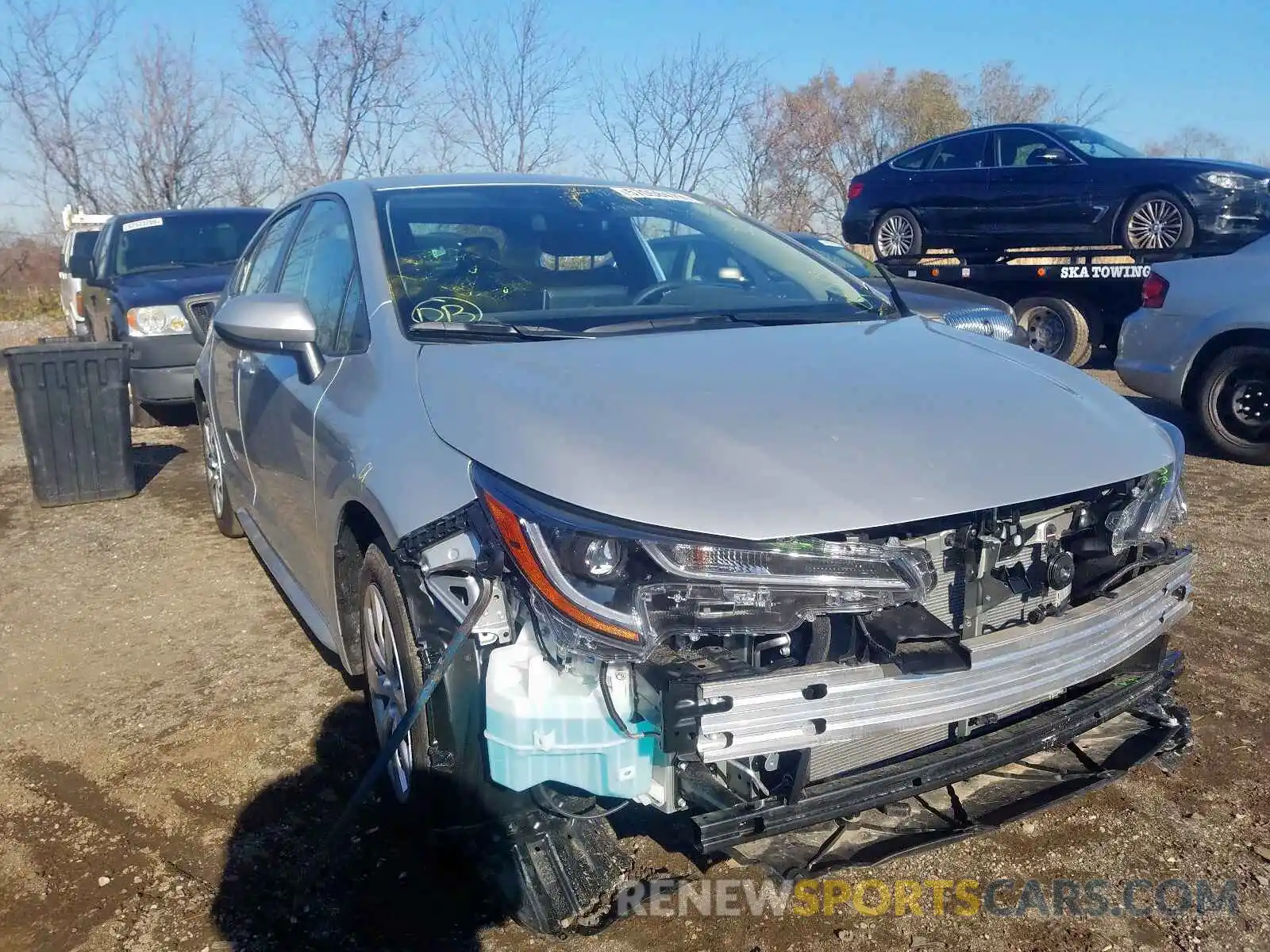 1 Photograph of a damaged car JTDEPRAE7LJ055480 TOYOTA COROLLA 2020