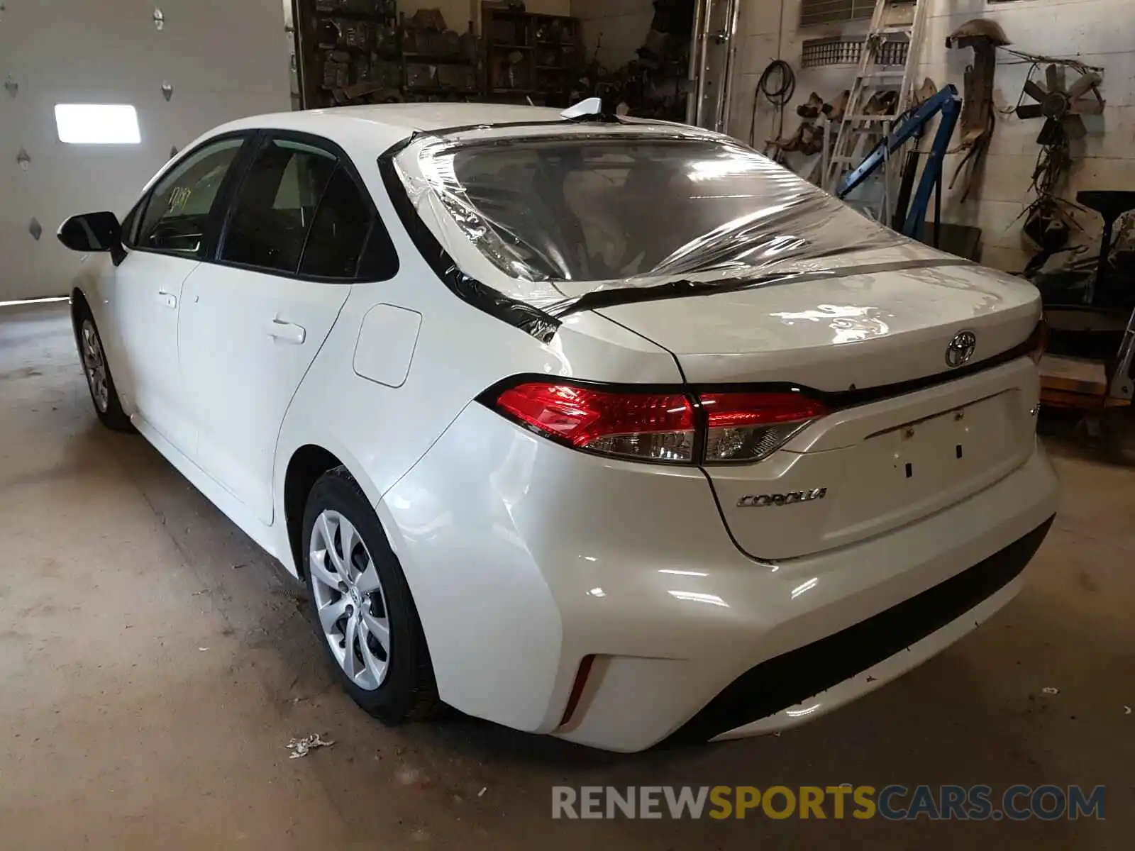 3 Photograph of a damaged car JTDEPRAE7LJ055589 TOYOTA COROLLA 2020