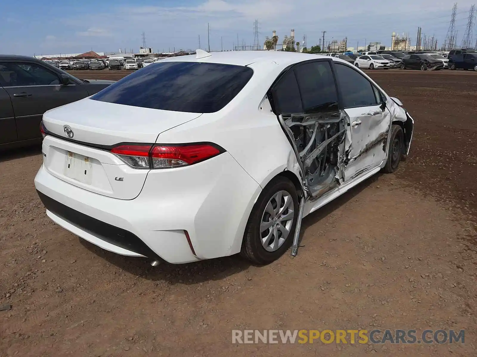 4 Photograph of a damaged car JTDEPRAE7LJ056273 TOYOTA COROLLA 2020