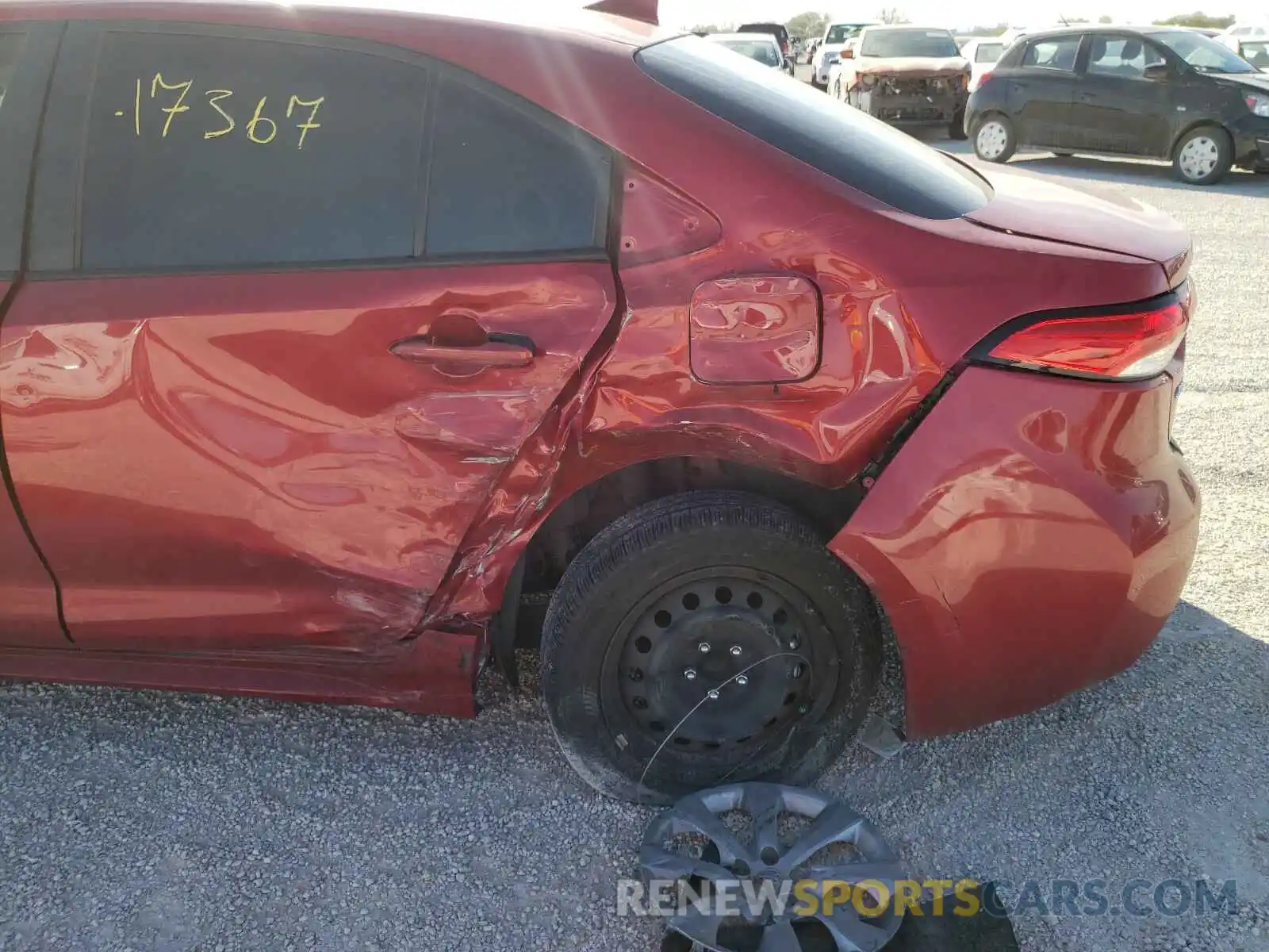 9 Photograph of a damaged car JTDEPRAE7LJ056676 TOYOTA COROLLA 2020