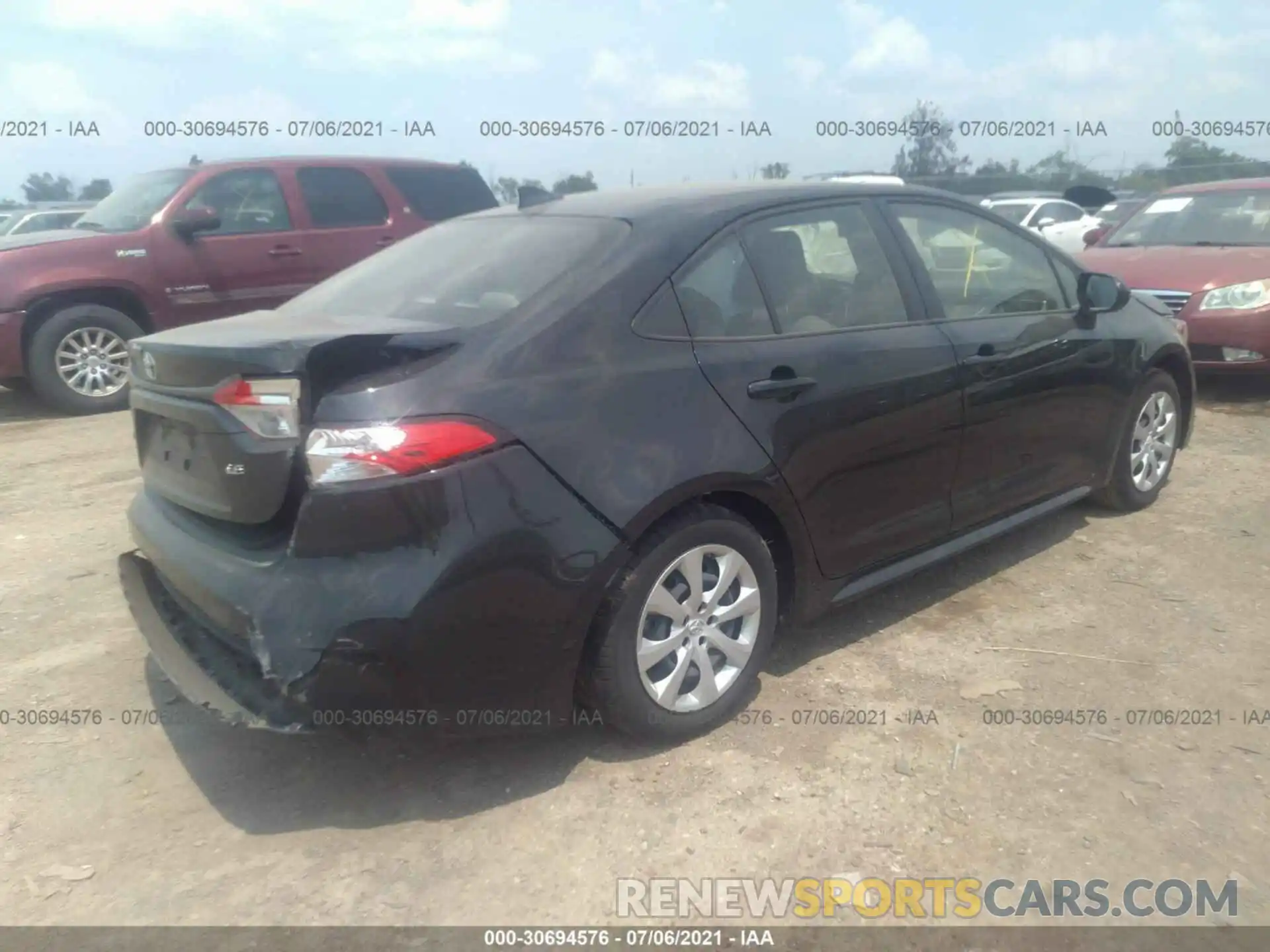 4 Photograph of a damaged car JTDEPRAE7LJ059092 TOYOTA COROLLA 2020