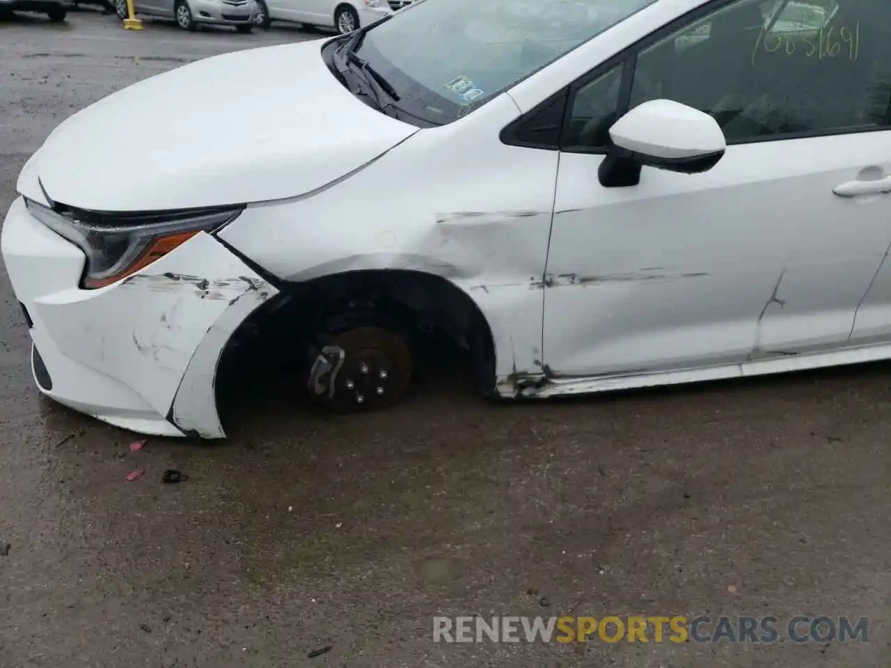 9 Photograph of a damaged car JTDEPRAE7LJ060260 TOYOTA COROLLA 2020