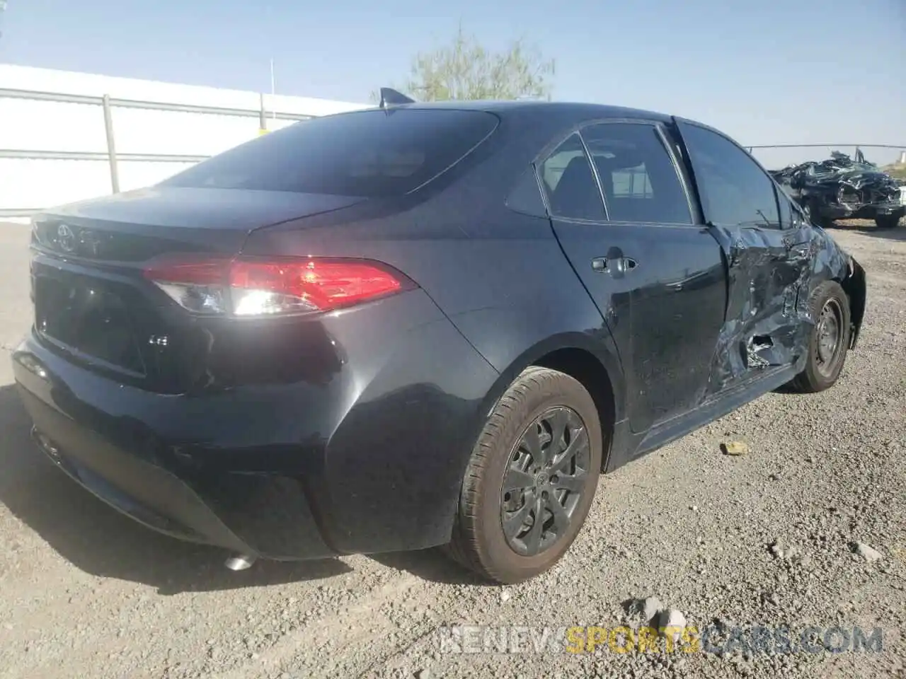 4 Photograph of a damaged car JTDEPRAE7LJ061070 TOYOTA COROLLA 2020