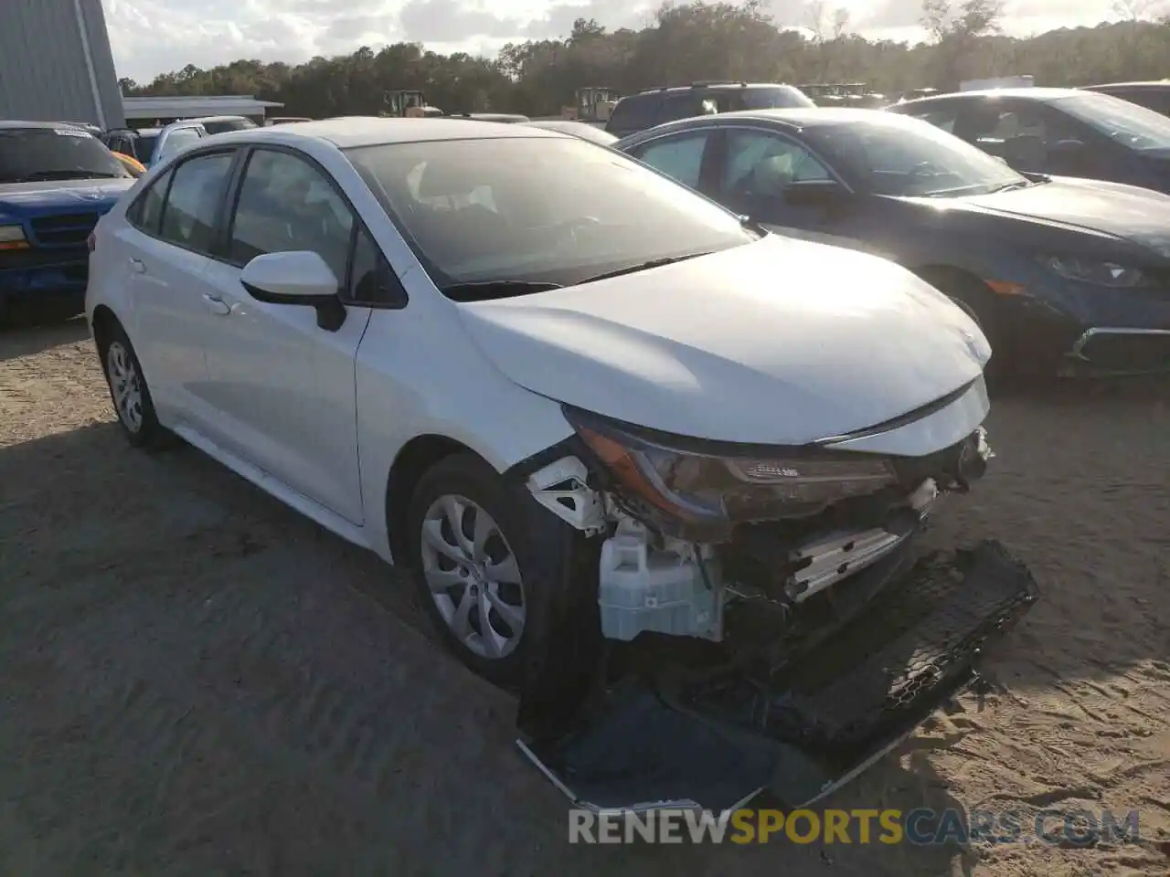 1 Photograph of a damaged car JTDEPRAE7LJ061649 TOYOTA COROLLA 2020