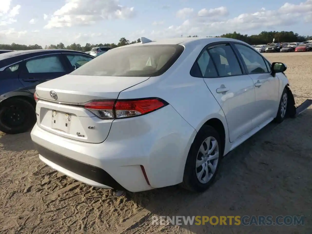 4 Photograph of a damaged car JTDEPRAE7LJ061649 TOYOTA COROLLA 2020