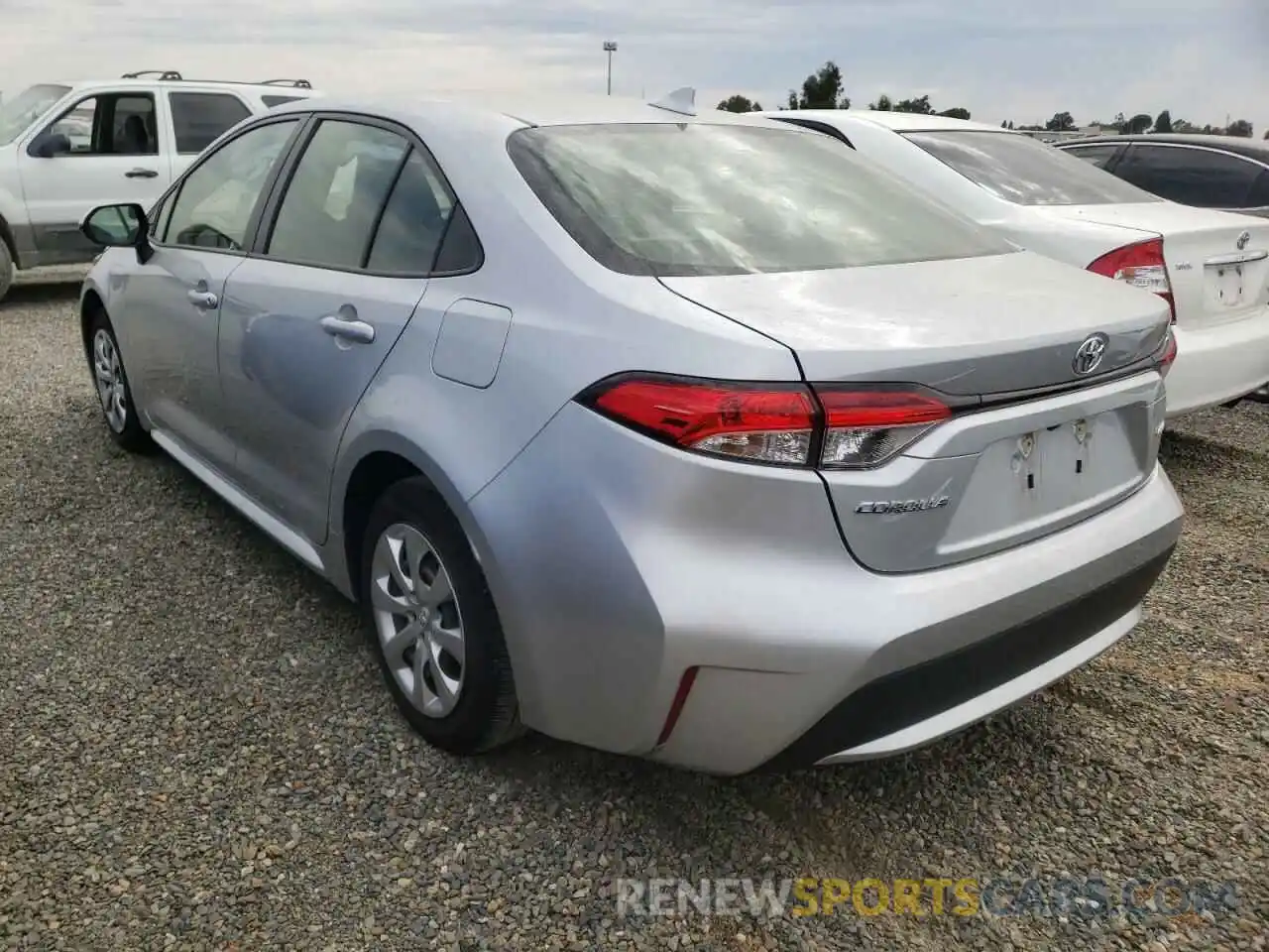 3 Photograph of a damaged car JTDEPRAE7LJ061764 TOYOTA COROLLA 2020