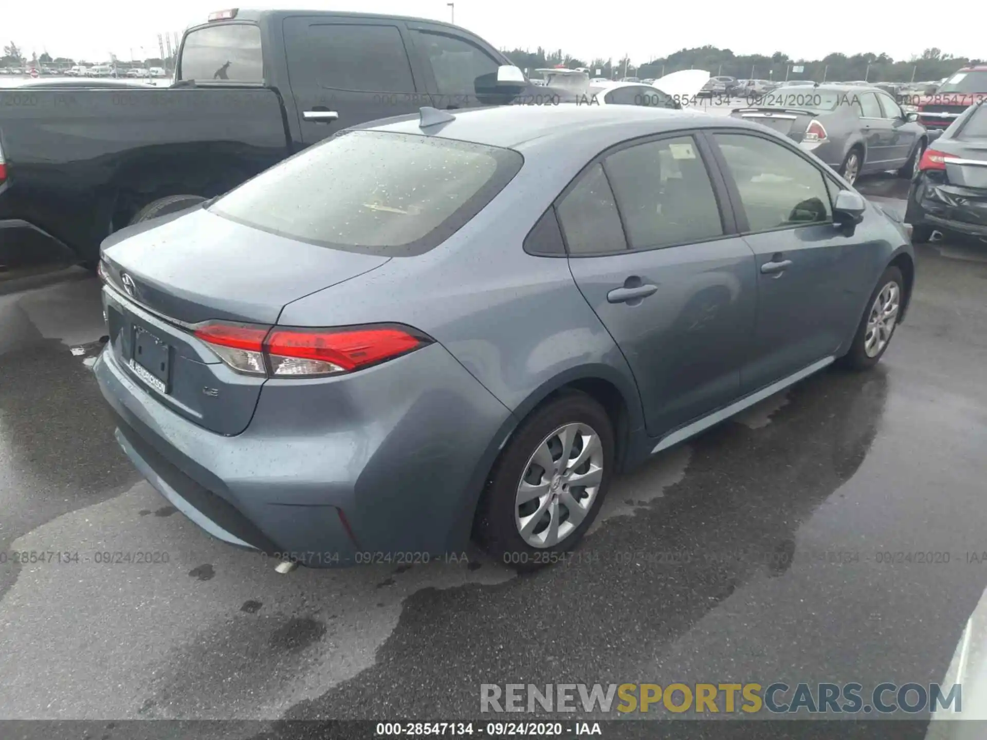 4 Photograph of a damaged car JTDEPRAE7LJ062932 TOYOTA COROLLA 2020