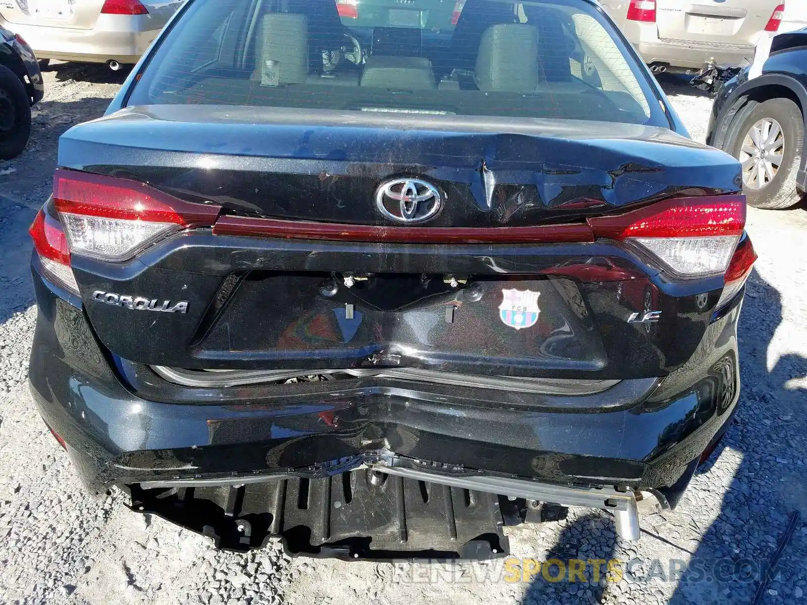 9 Photograph of a damaged car JTDEPRAE7LJ064194 TOYOTA COROLLA 2020