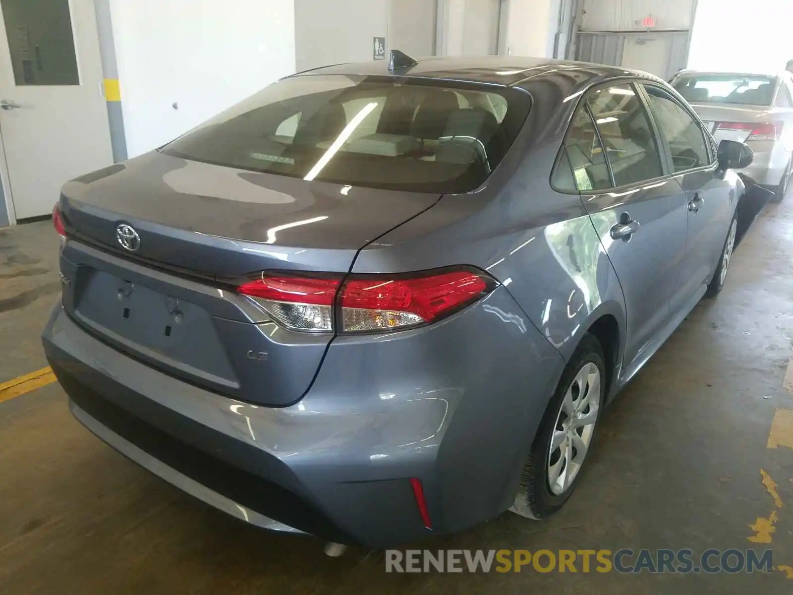 4 Photograph of a damaged car JTDEPRAE7LJ064342 TOYOTA COROLLA 2020