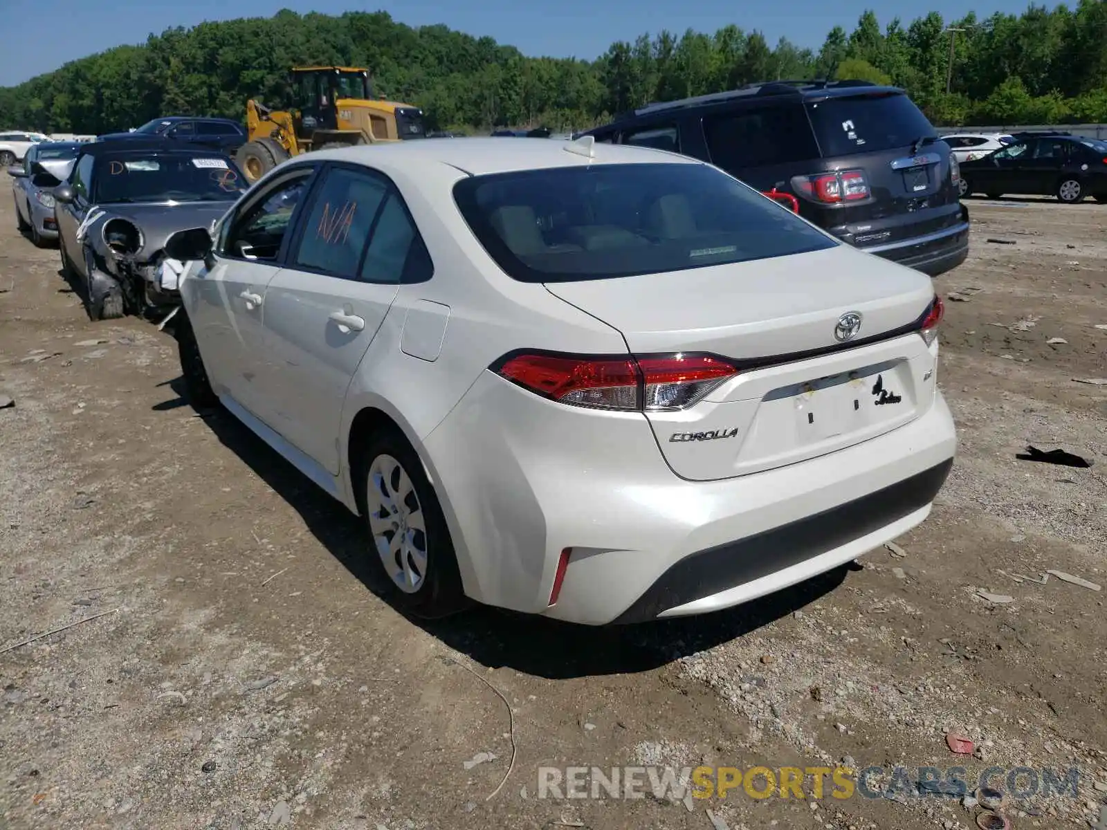 3 Photograph of a damaged car JTDEPRAE7LJ069105 TOYOTA COROLLA 2020