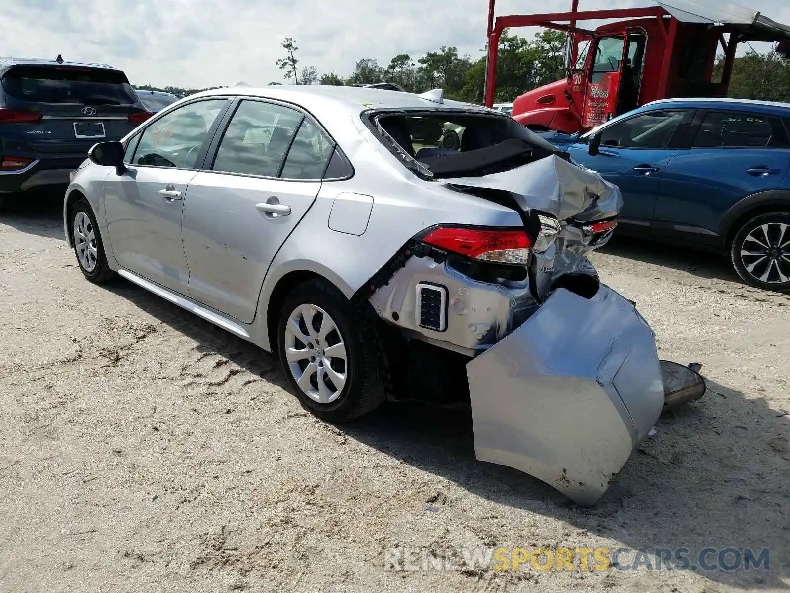 3 Photograph of a damaged car JTDEPRAE7LJ071078 TOYOTA COROLLA 2020