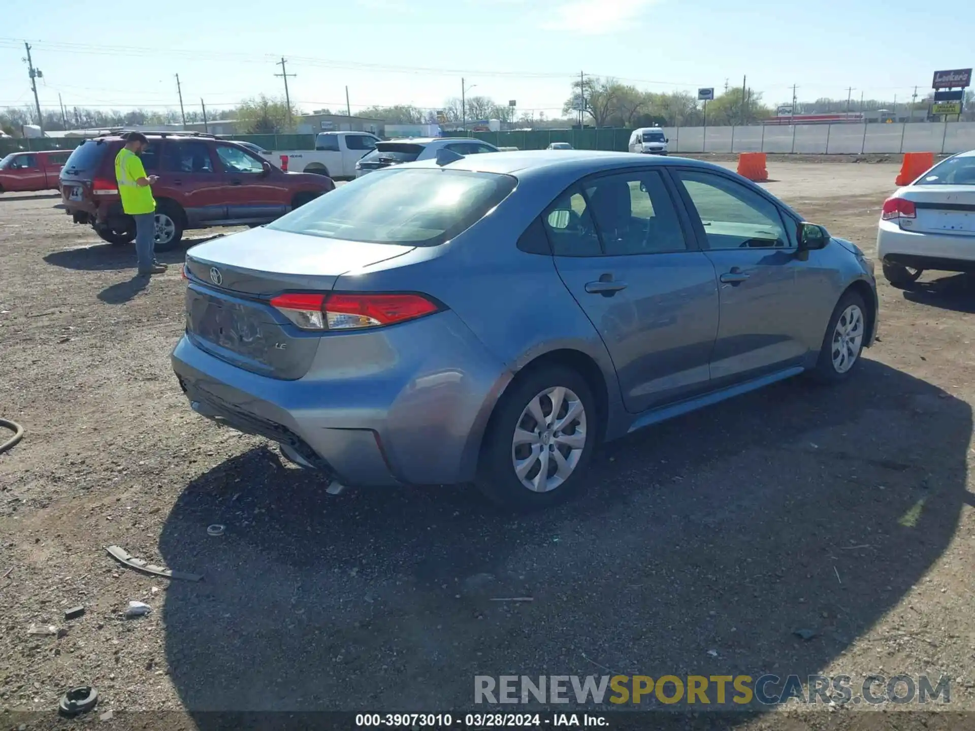 4 Photograph of a damaged car JTDEPRAE7LJ072652 TOYOTA COROLLA 2020