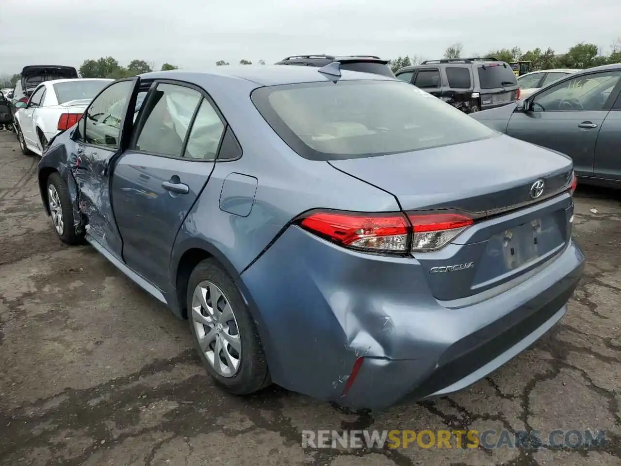 3 Photograph of a damaged car JTDEPRAE7LJ074563 TOYOTA COROLLA 2020