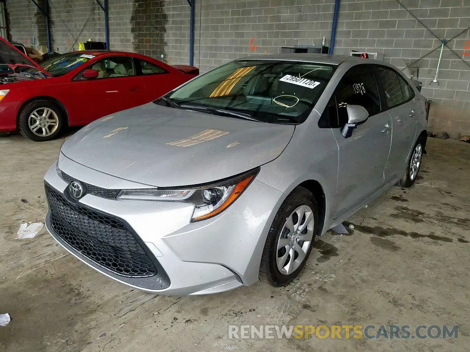 2 Photograph of a damaged car JTDEPRAE7LJ074613 TOYOTA COROLLA 2020