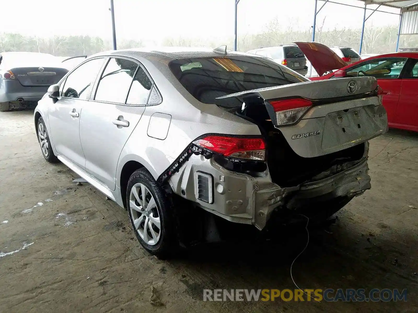 3 Photograph of a damaged car JTDEPRAE7LJ074613 TOYOTA COROLLA 2020