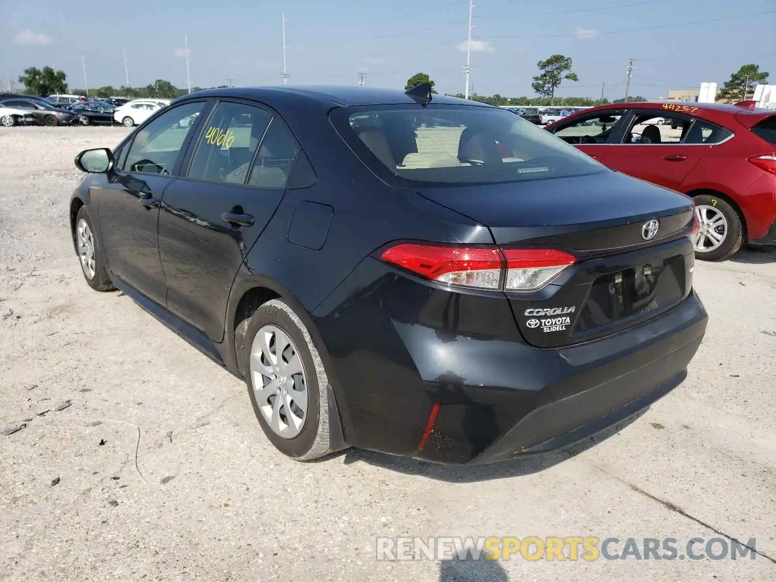 3 Photograph of a damaged car JTDEPRAE7LJ074952 TOYOTA COROLLA 2020