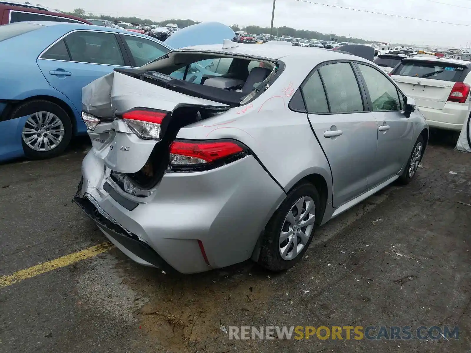 4 Photograph of a damaged car JTDEPRAE7LJ077317 TOYOTA COROLLA 2020