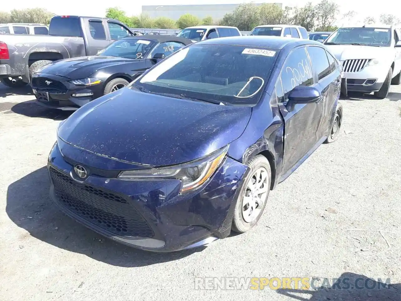 2 Photograph of a damaged car JTDEPRAE7LJ077740 TOYOTA COROLLA 2020