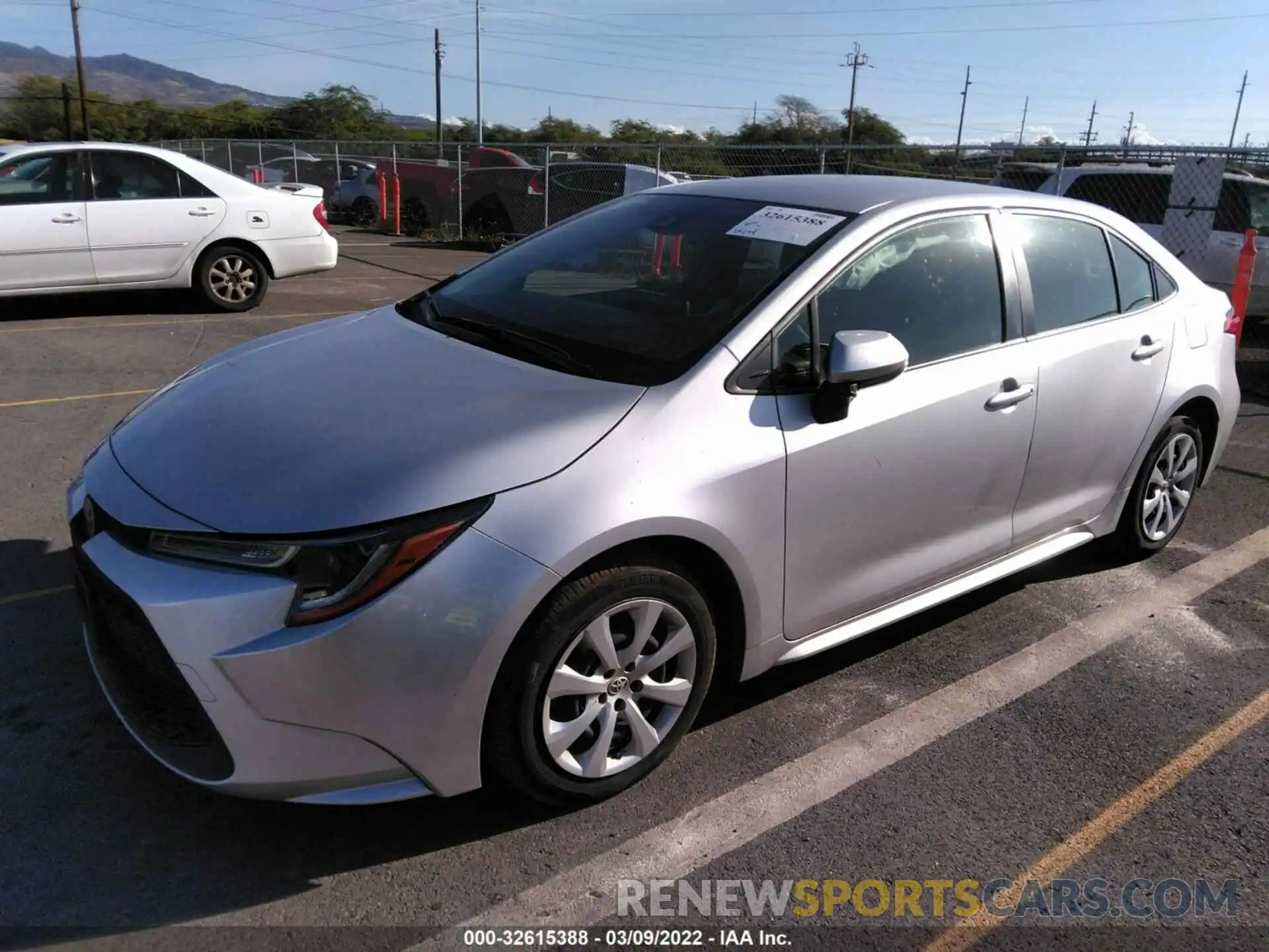 2 Photograph of a damaged car JTDEPRAE7LJ077897 TOYOTA COROLLA 2020