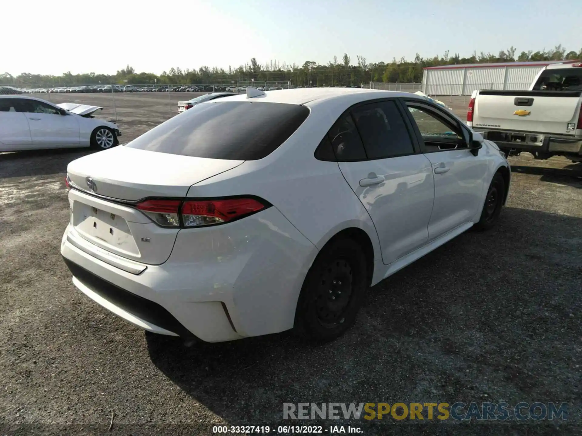 4 Photograph of a damaged car JTDEPRAE7LJ080198 TOYOTA COROLLA 2020