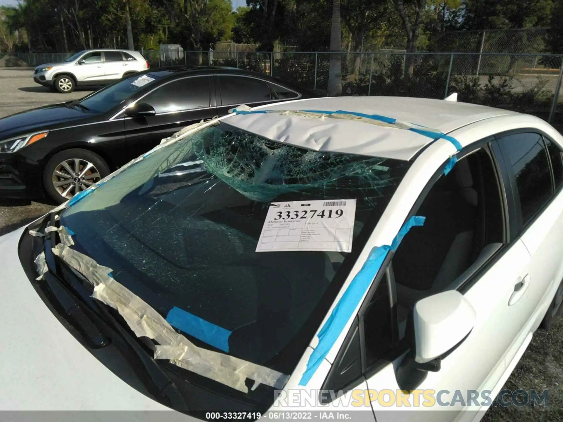 6 Photograph of a damaged car JTDEPRAE7LJ080198 TOYOTA COROLLA 2020