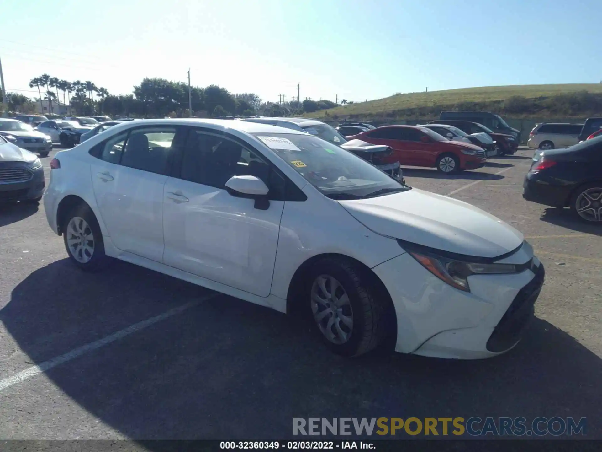 1 Photograph of a damaged car JTDEPRAE7LJ080802 TOYOTA COROLLA 2020