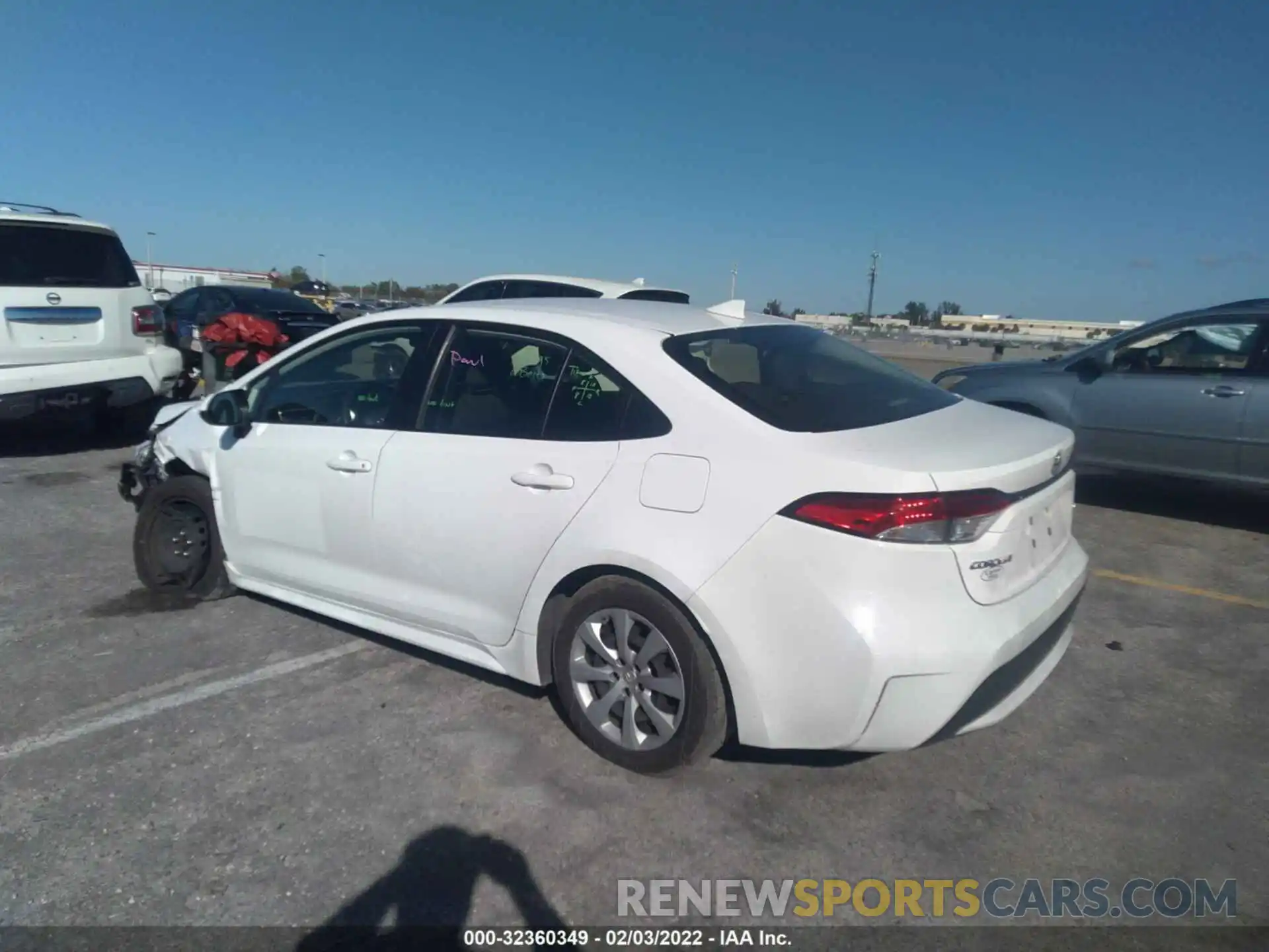 3 Photograph of a damaged car JTDEPRAE7LJ080802 TOYOTA COROLLA 2020