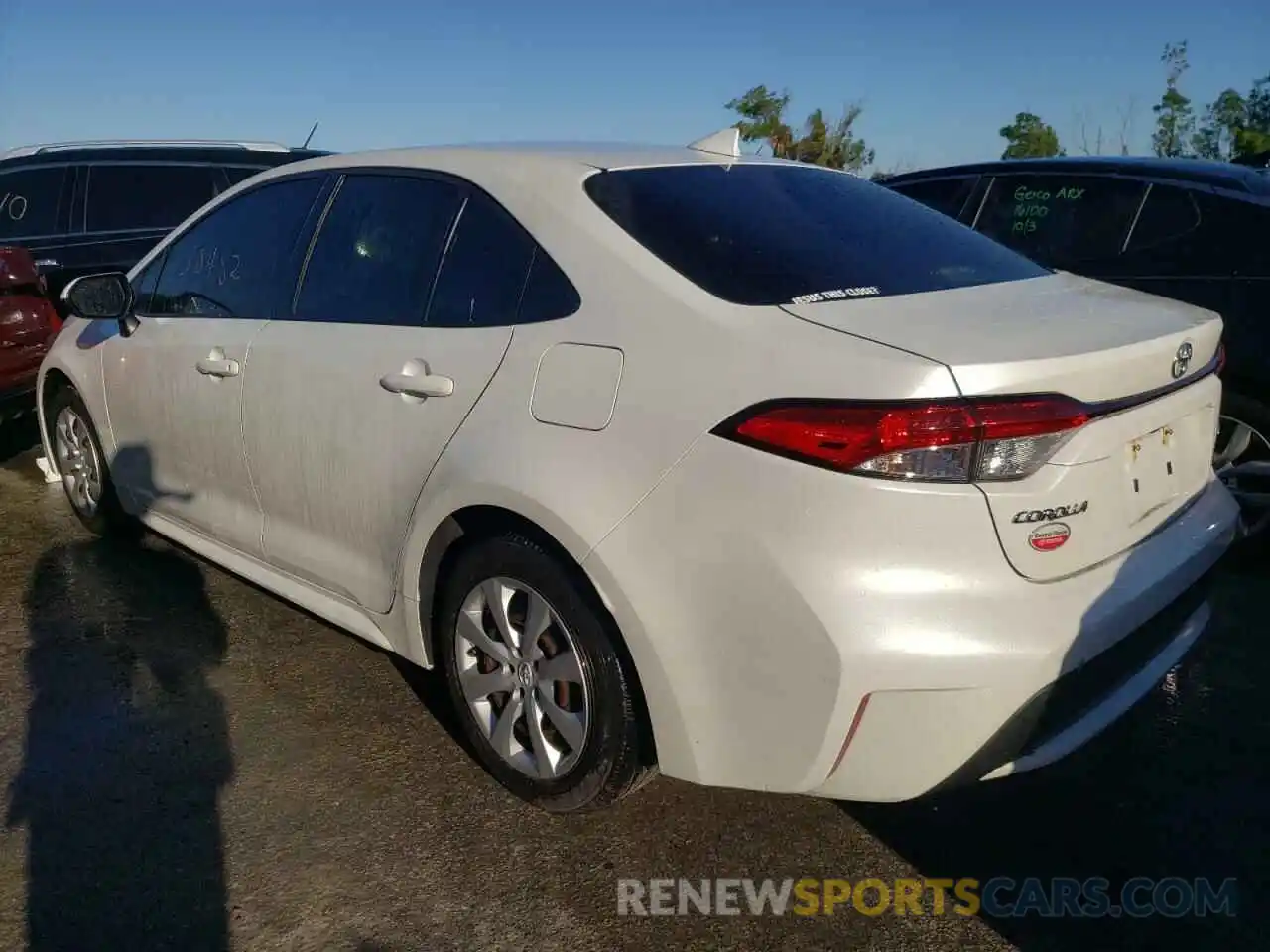 3 Photograph of a damaged car JTDEPRAE7LJ082162 TOYOTA COROLLA 2020