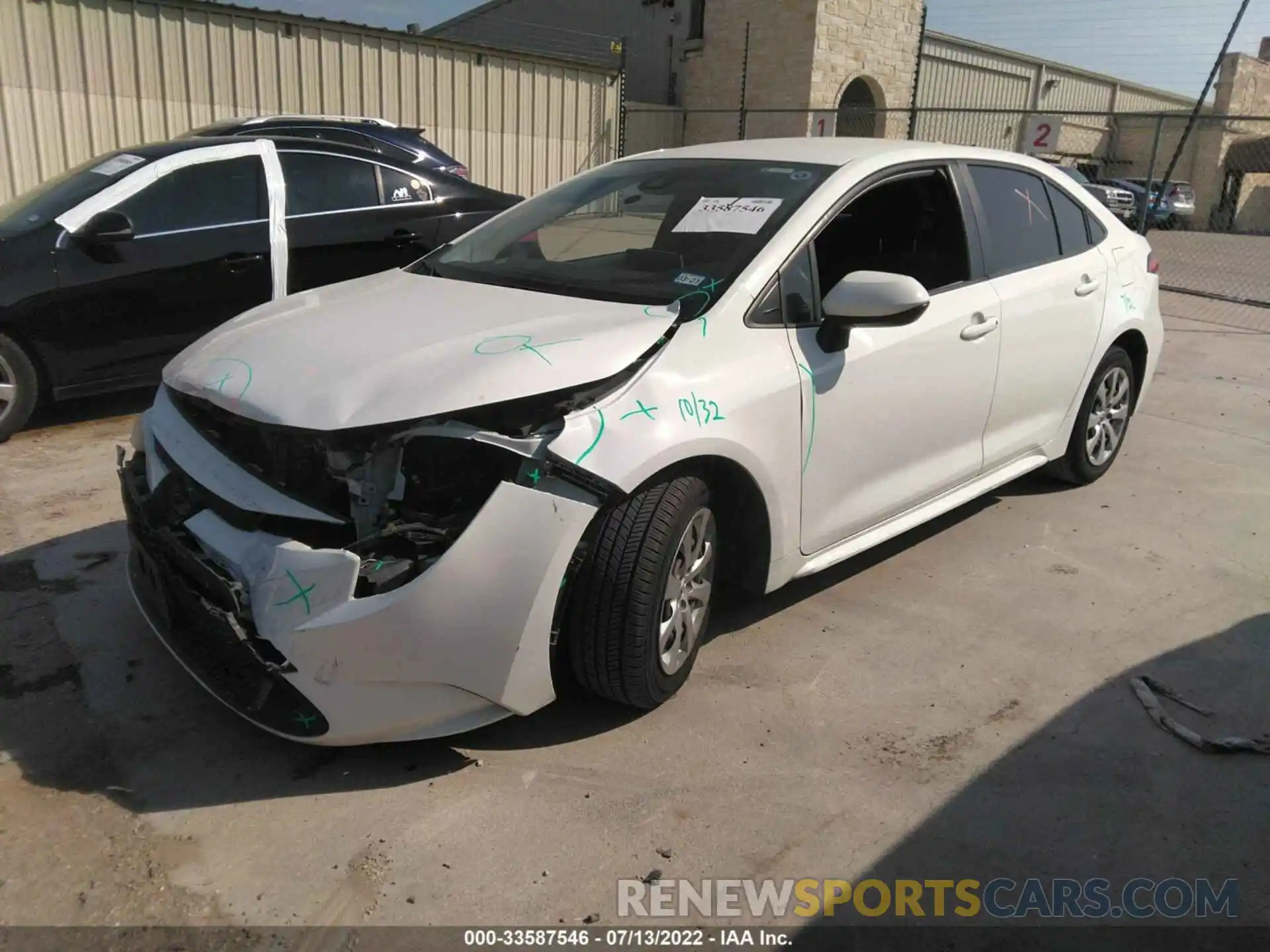 2 Photograph of a damaged car JTDEPRAE7LJ082520 TOYOTA COROLLA 2020