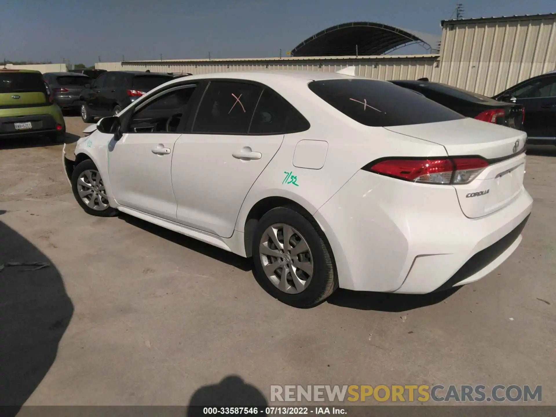 3 Photograph of a damaged car JTDEPRAE7LJ082520 TOYOTA COROLLA 2020