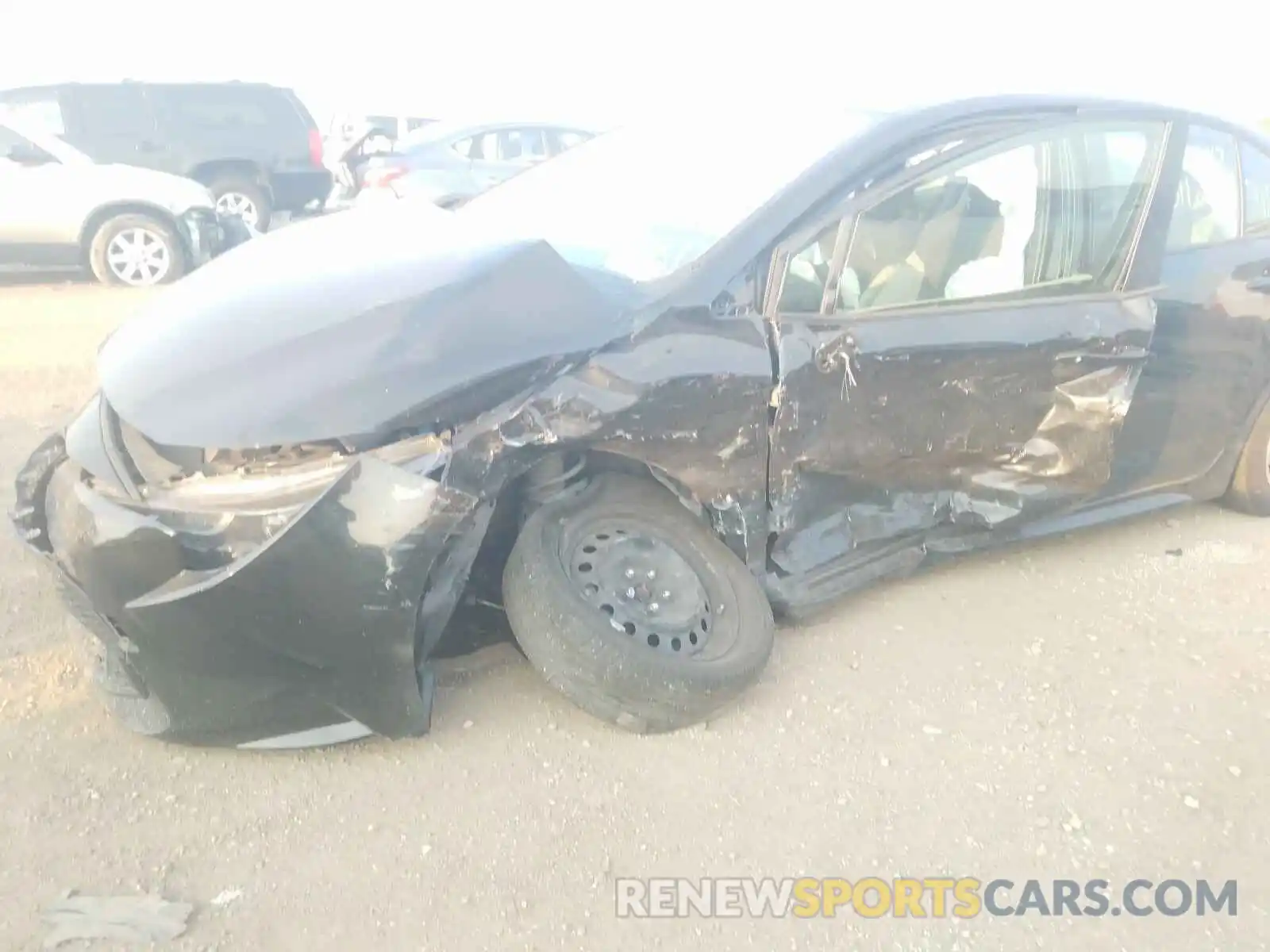 10 Photograph of a damaged car JTDEPRAE7LJ082565 TOYOTA COROLLA 2020