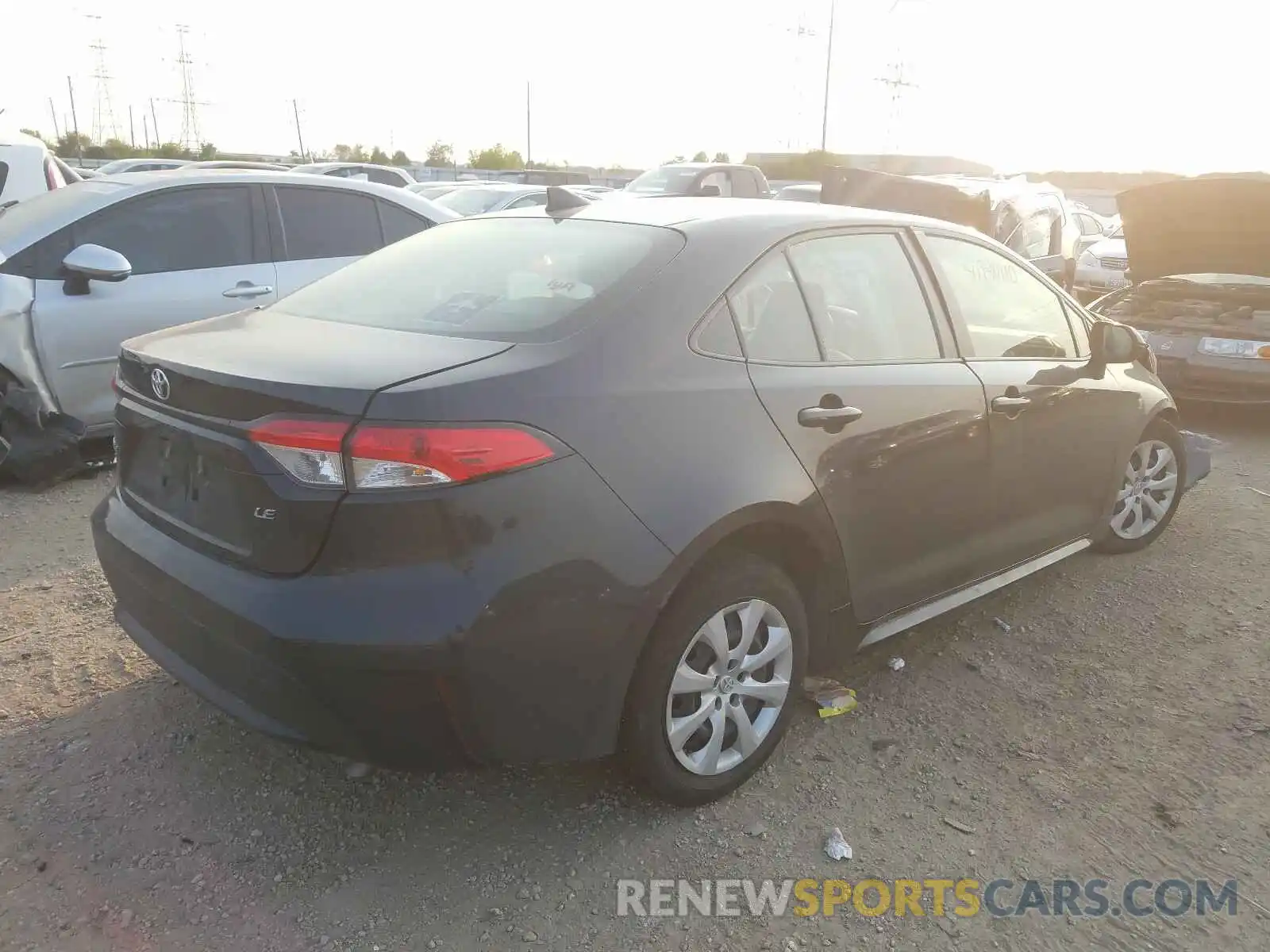 4 Photograph of a damaged car JTDEPRAE7LJ082565 TOYOTA COROLLA 2020