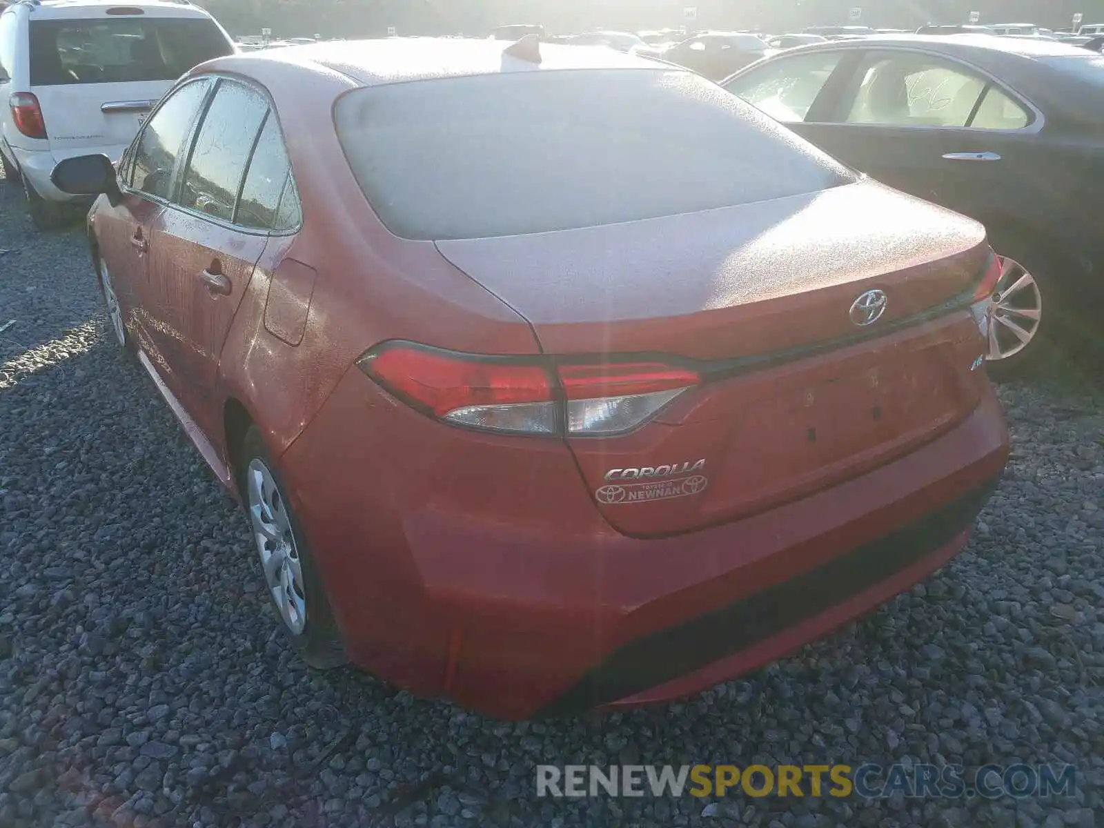 3 Photograph of a damaged car JTDEPRAE7LJ083604 TOYOTA COROLLA 2020