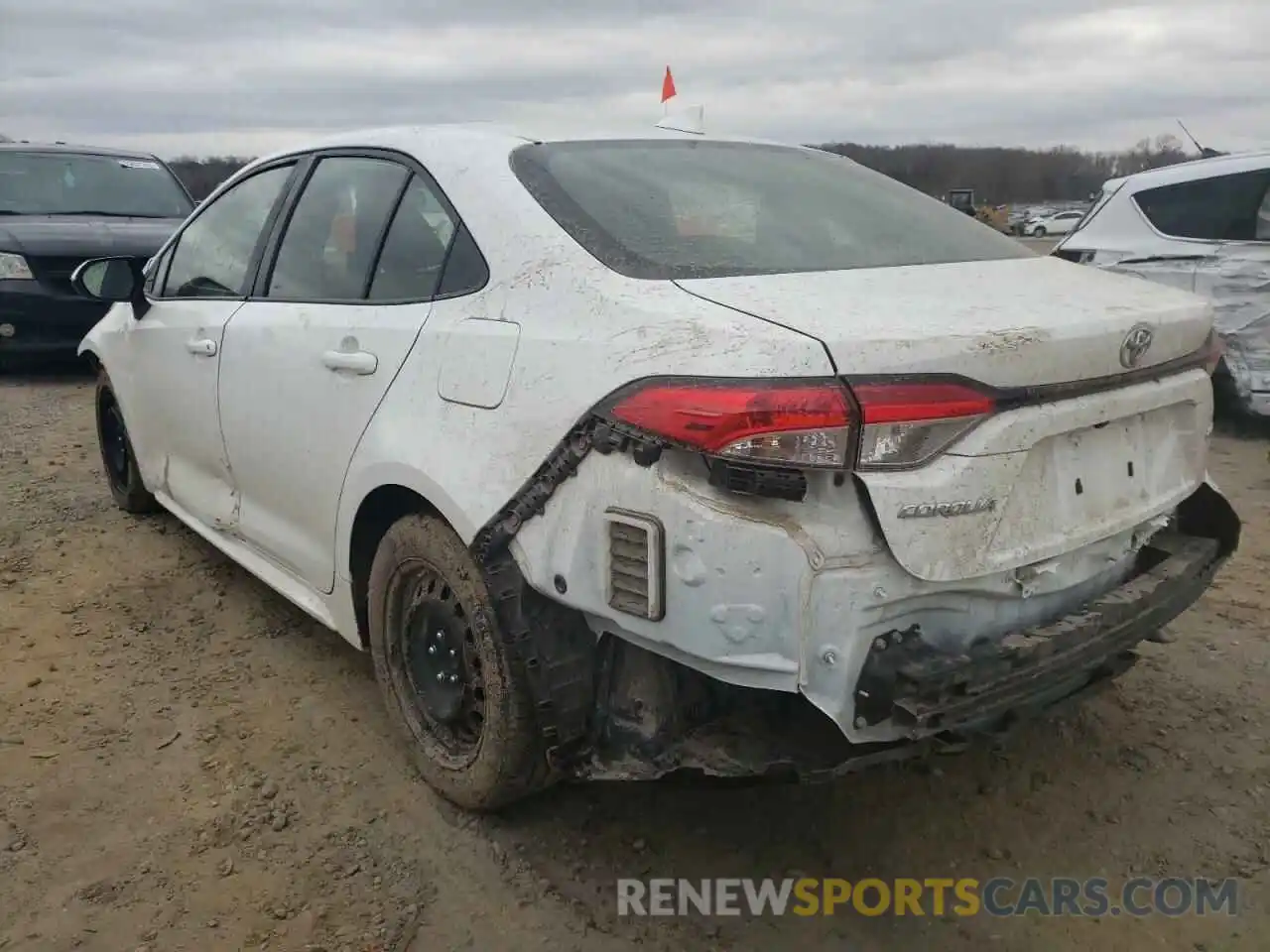 3 Photograph of a damaged car JTDEPRAE7LJ084705 TOYOTA COROLLA 2020