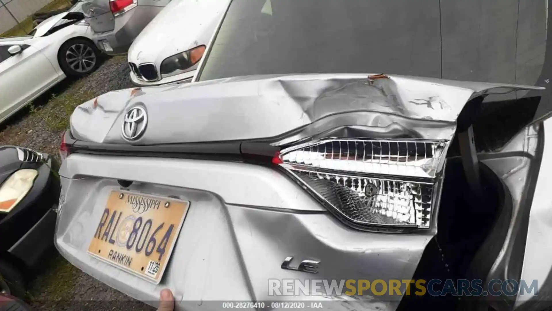 5 Photograph of a damaged car JTDEPRAE7LJ085353 TOYOTA COROLLA 2020