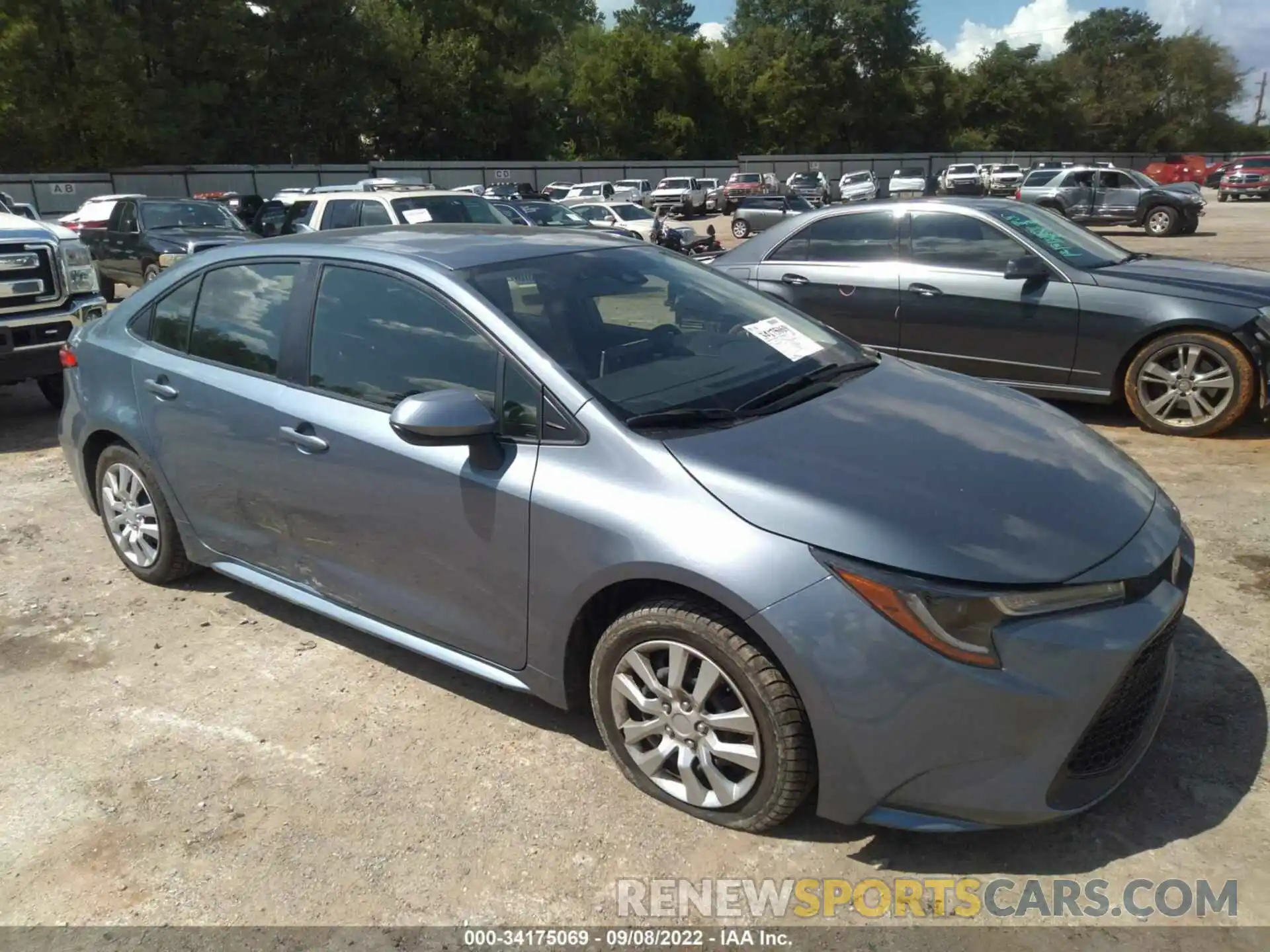 1 Photograph of a damaged car JTDEPRAE7LJ086244 TOYOTA COROLLA 2020