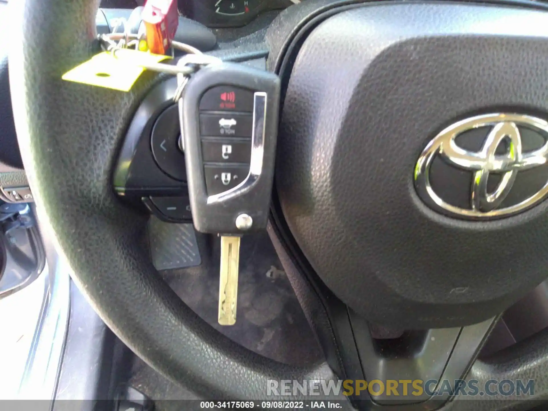 11 Photograph of a damaged car JTDEPRAE7LJ086244 TOYOTA COROLLA 2020