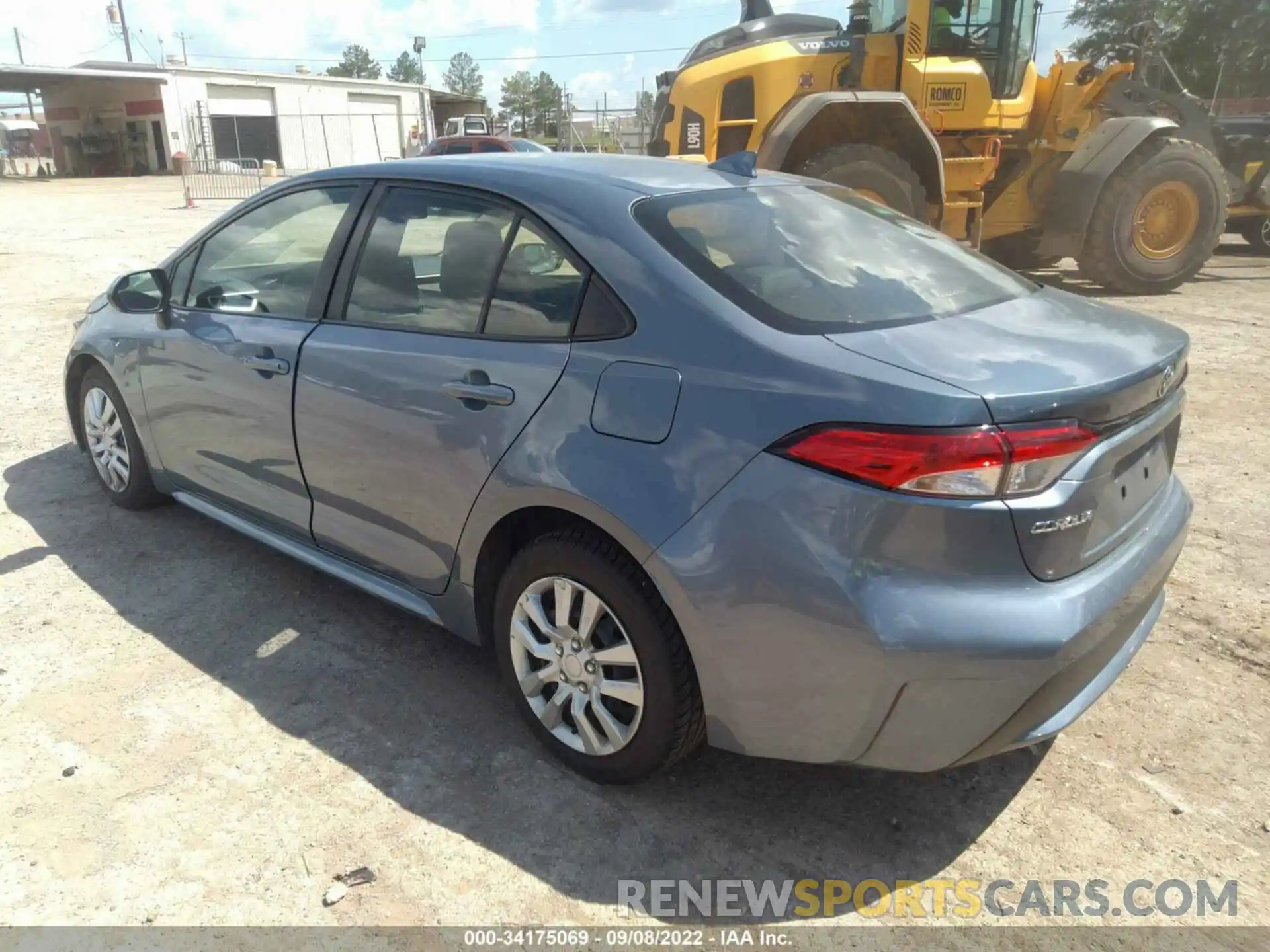 3 Photograph of a damaged car JTDEPRAE7LJ086244 TOYOTA COROLLA 2020