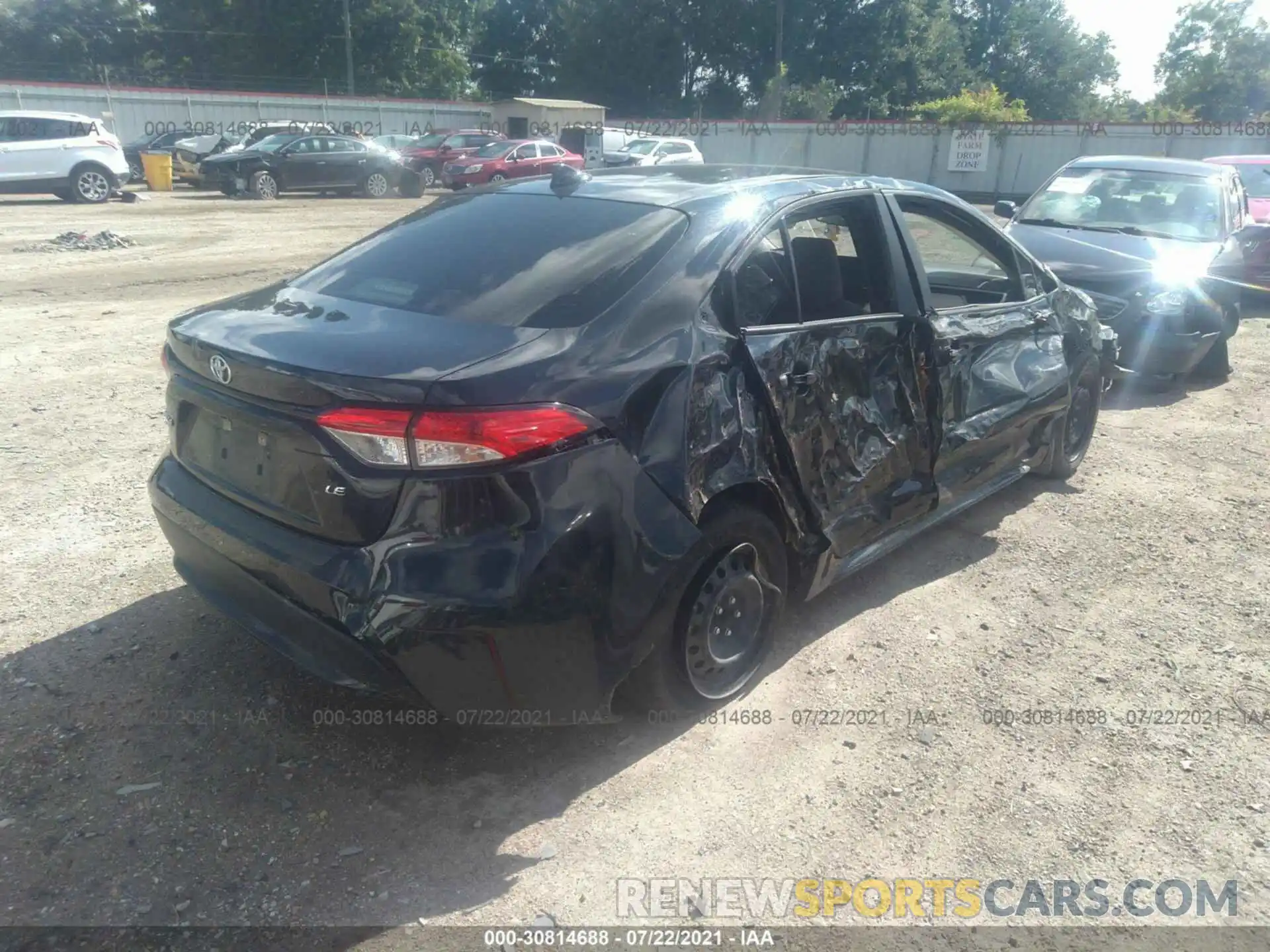 4 Photograph of a damaged car JTDEPRAE7LJ087507 TOYOTA COROLLA 2020