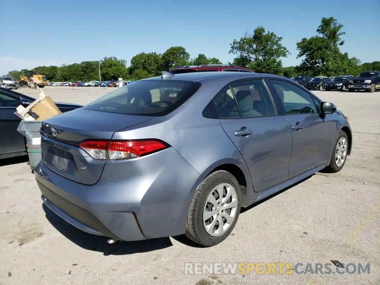 4 Photograph of a damaged car JTDEPRAE7LJ087670 TOYOTA COROLLA 2020