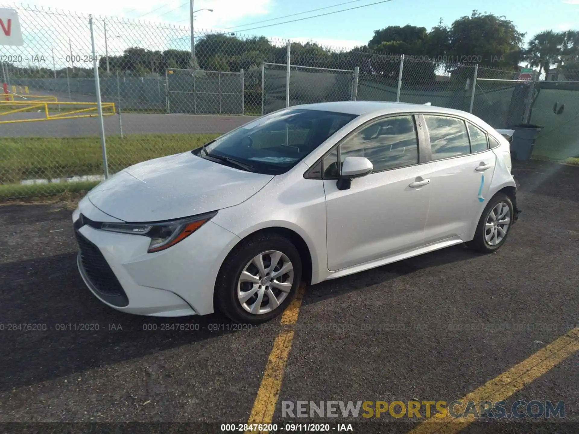 2 Photograph of a damaged car JTDEPRAE7LJ088219 TOYOTA COROLLA 2020