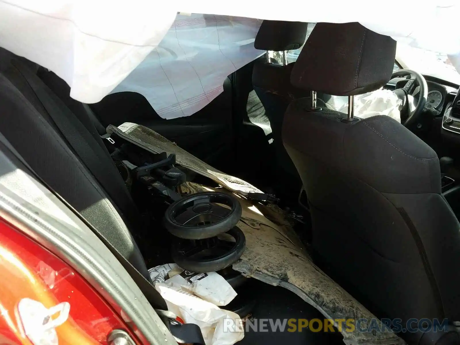 6 Photograph of a damaged car JTDEPRAE7LJ088320 TOYOTA COROLLA 2020