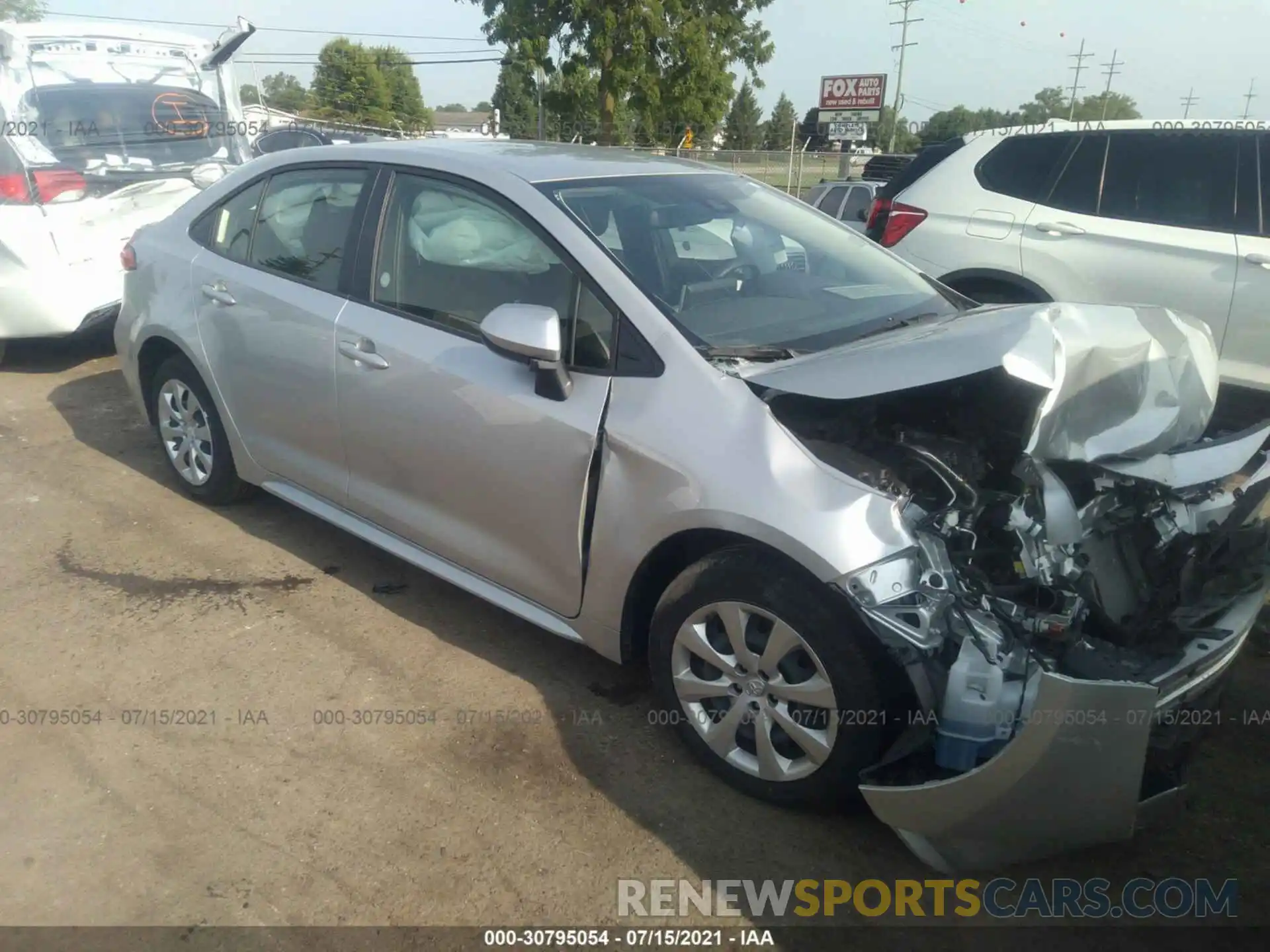 1 Photograph of a damaged car JTDEPRAE7LJ089869 TOYOTA COROLLA 2020