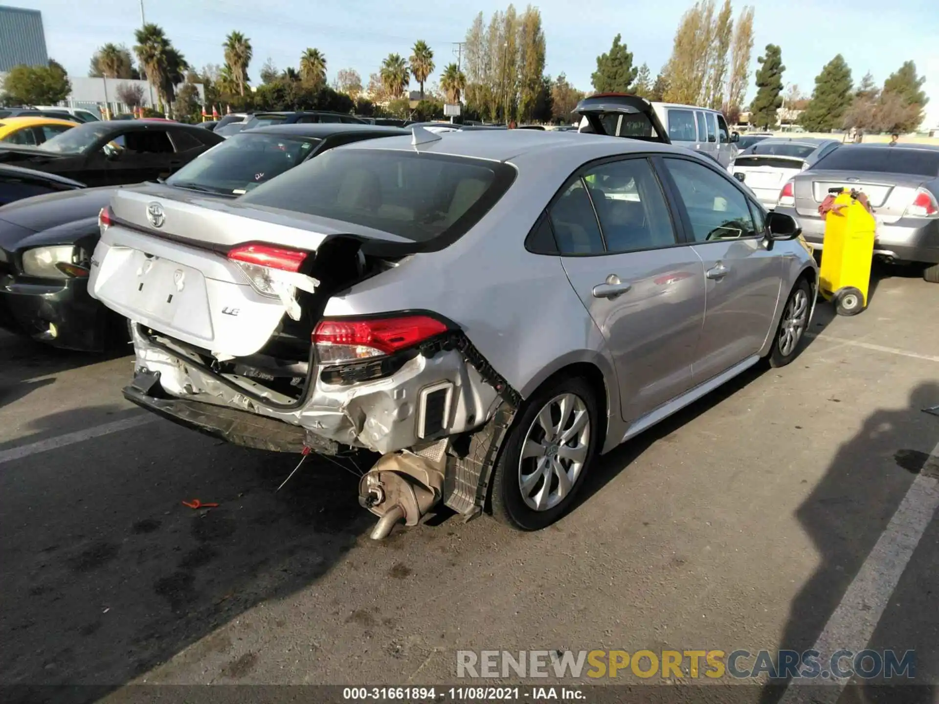 4 Photograph of a damaged car JTDEPRAE7LJ090200 TOYOTA COROLLA 2020