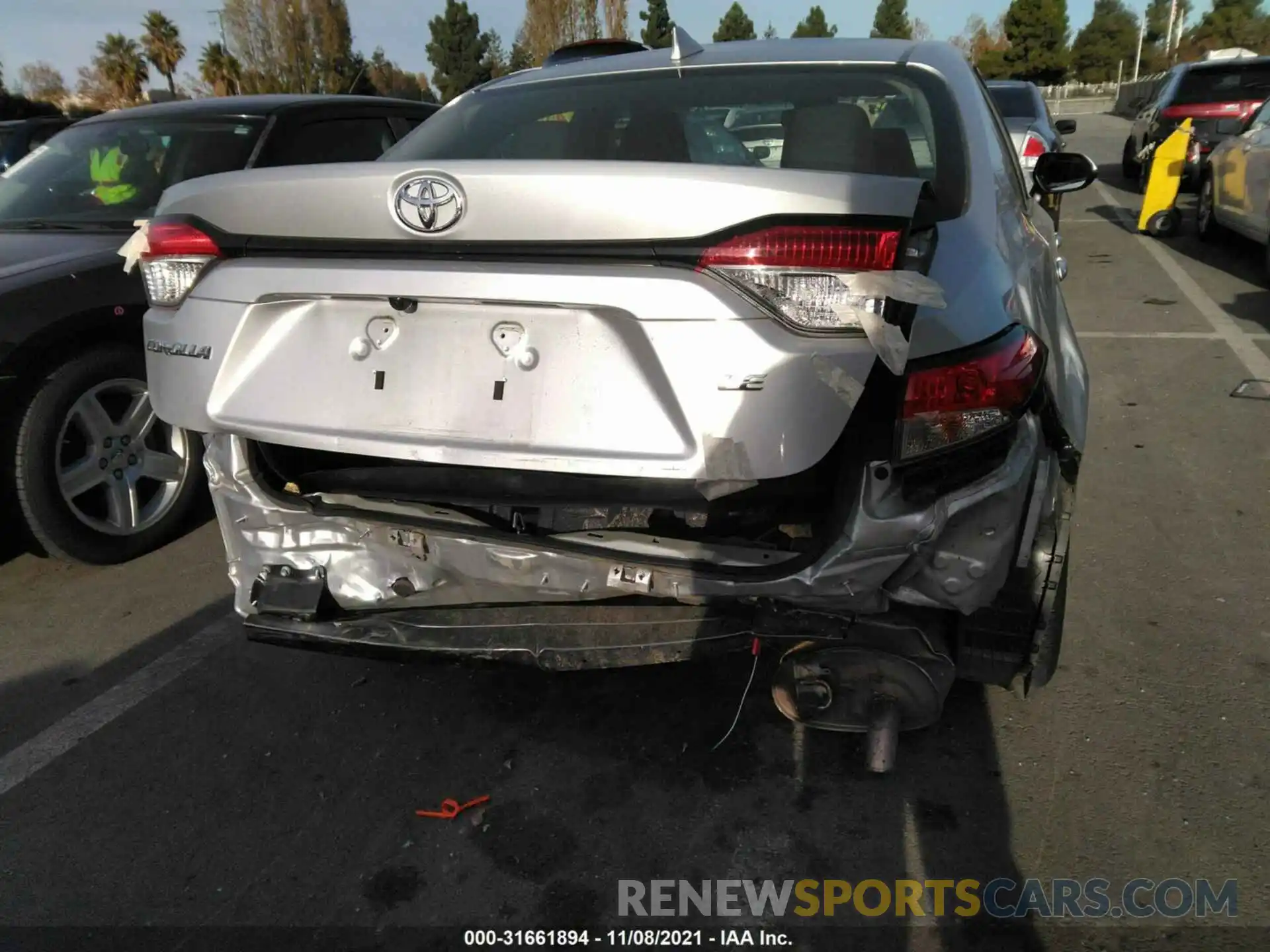 6 Photograph of a damaged car JTDEPRAE7LJ090200 TOYOTA COROLLA 2020